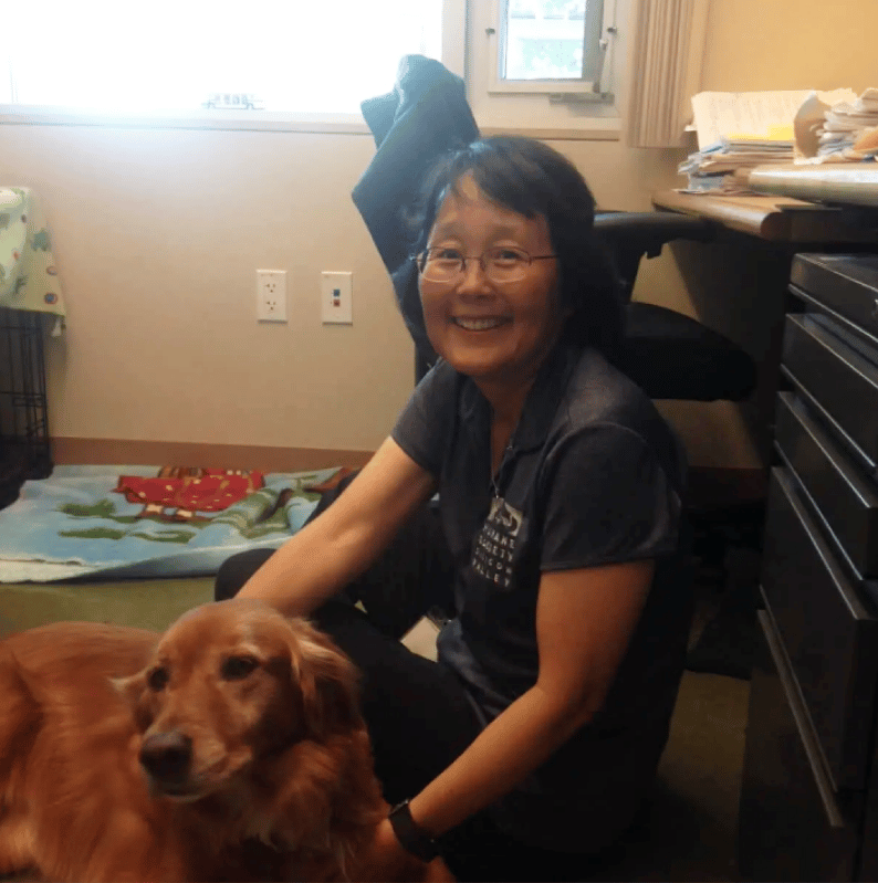 phyllis matsuuda Phyllis Matsuuda next to her golden retriever